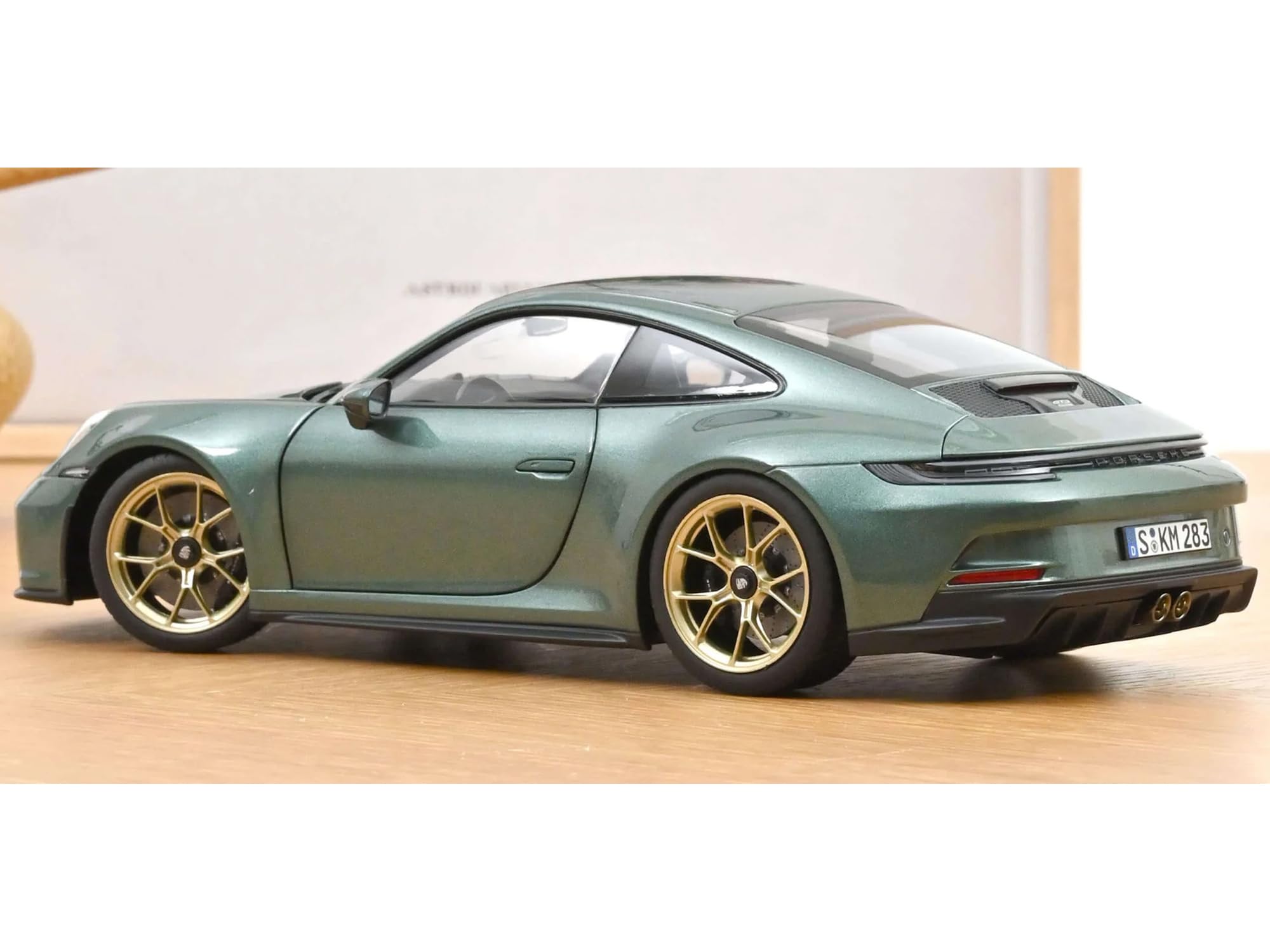 Amazon | ノレブ 1/18 ポルシェ 911 GT3 ツーリングパッケージ 2021
